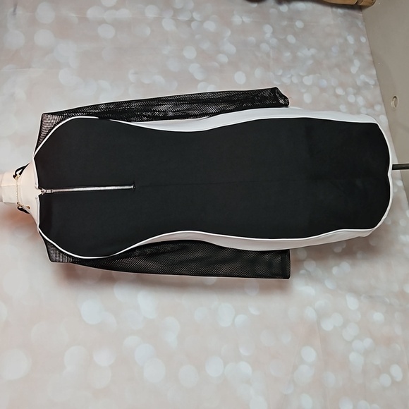 Romeo & Juliet Couture | Black and White Form Fitting Dress - Picture 3 of 8